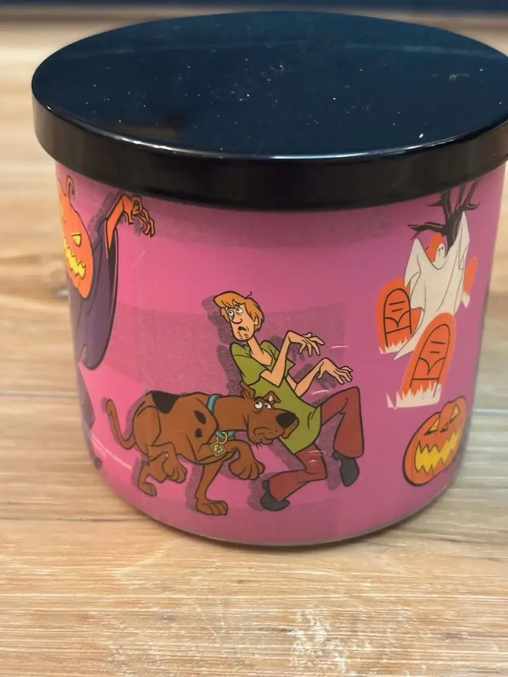 Goose Creek Scooby-Doo Attack of the Jack-O'-Lantern 3-Wick Candle 14.5 oz